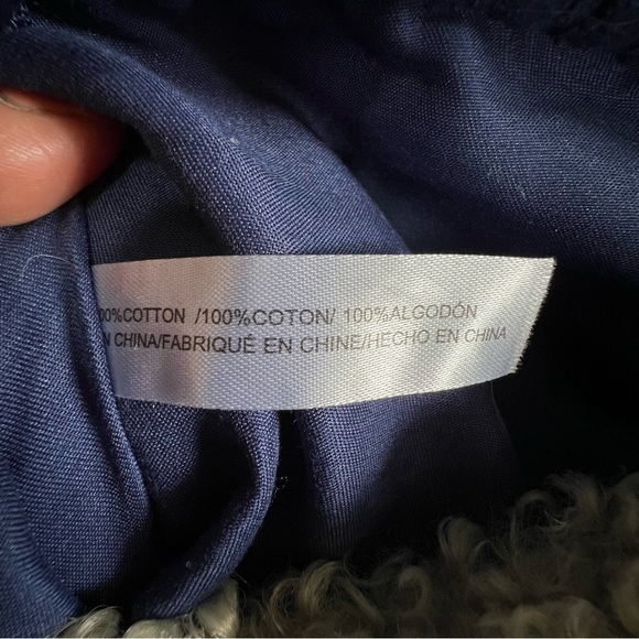 BDG Serena Fleece Mini Tote Bag in Denim Color Urban Outfitters exclusive - Picture 7 of 10